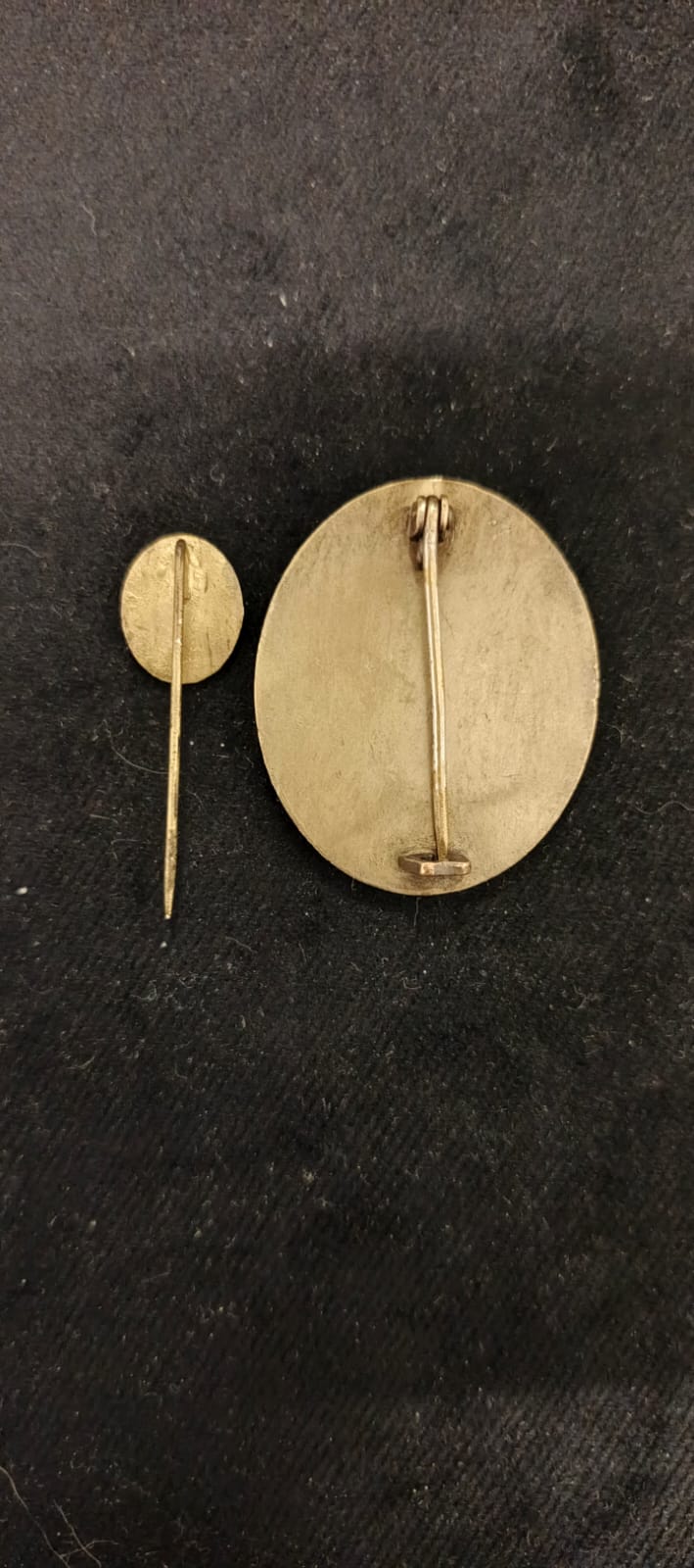 Goldenes Verwundetenabzeichen – unsigniert „30“ + Miniatur