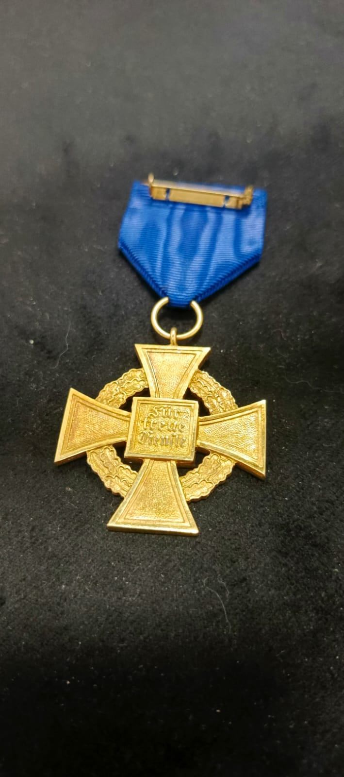 Kreuz für 40 Jahre Dienst