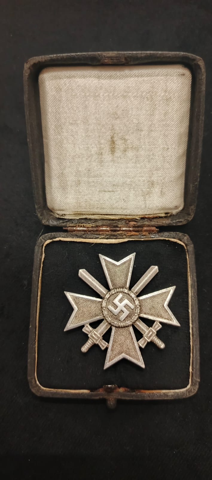 KVK 1st class cross, marked "65" in a case