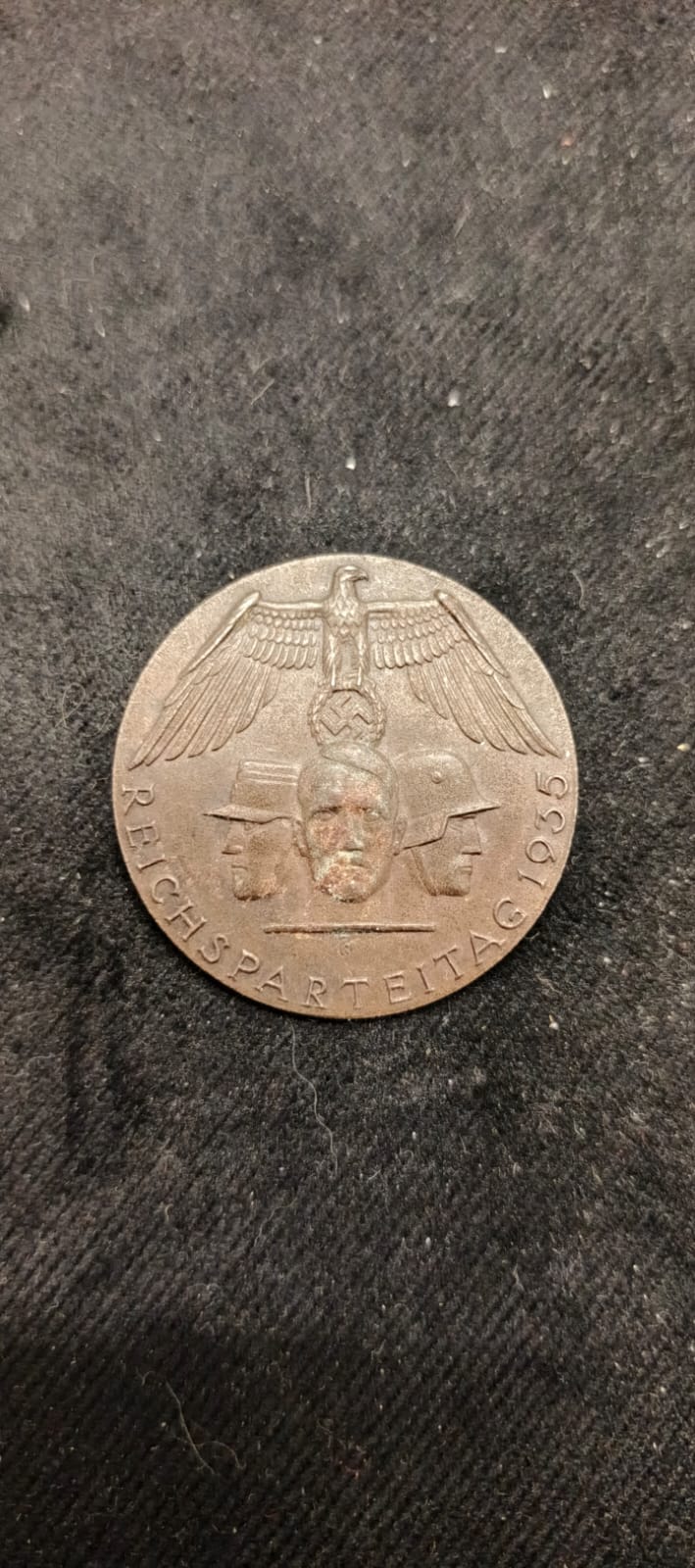 NSDAP/SA congress badge