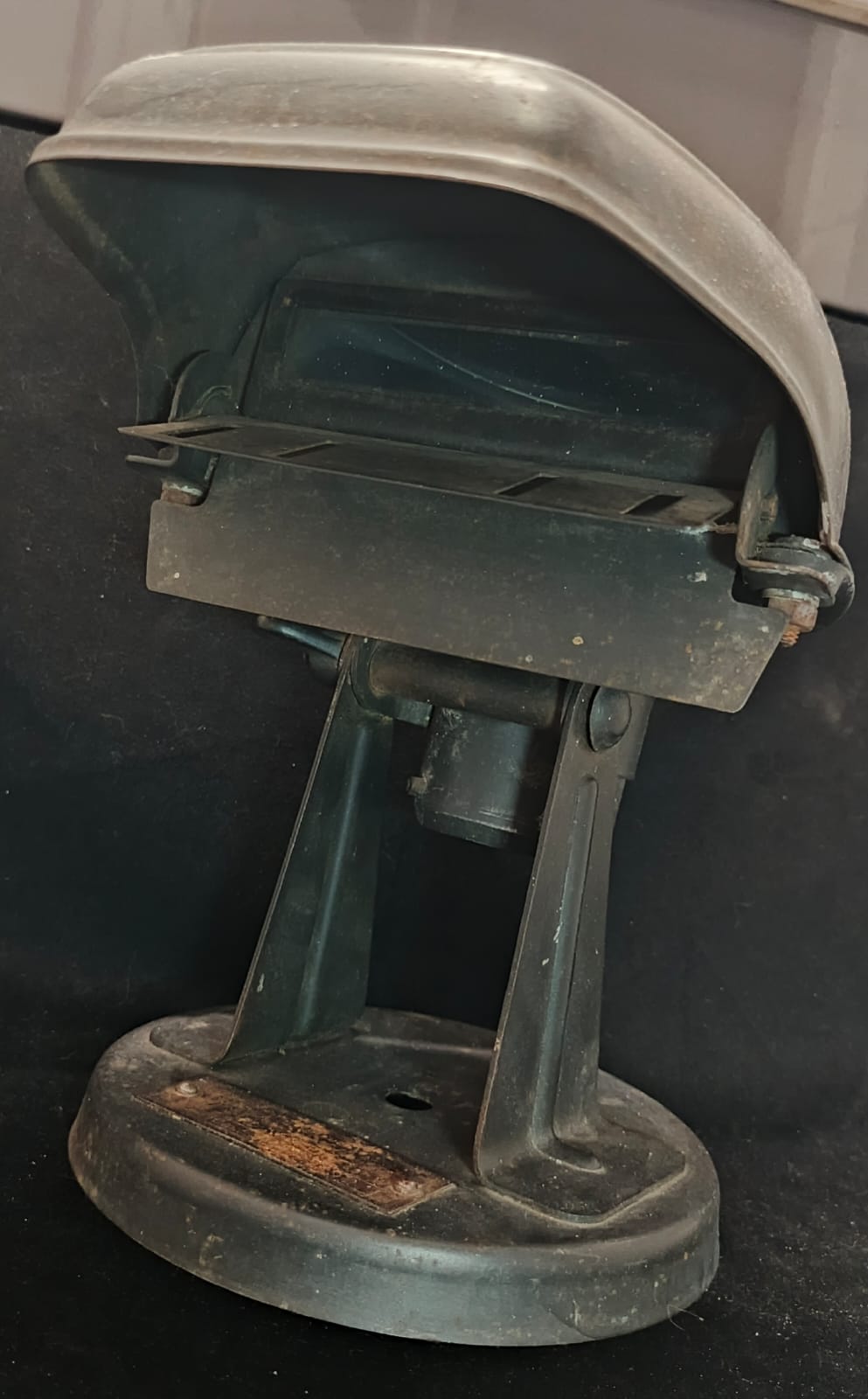 Deutsche Lampe, sogenannte NOTEK