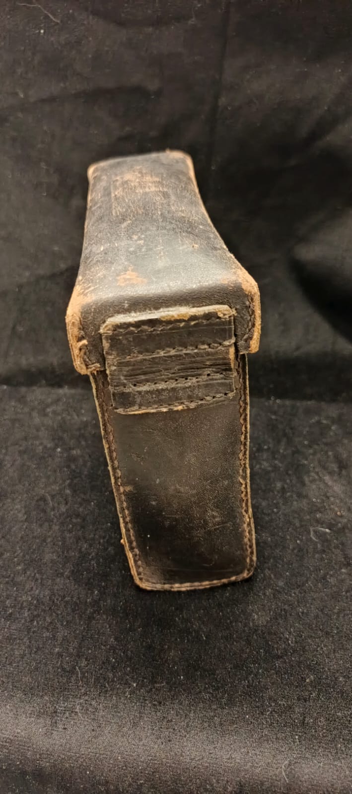 German Wireless Ring Receiver Pouch