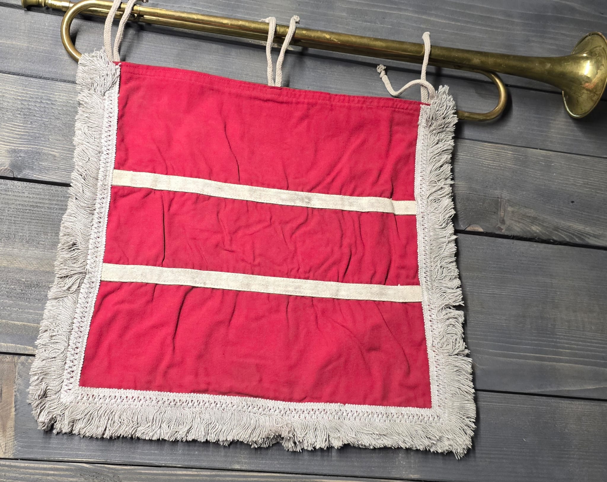 Hitlerjugend trumpet flag