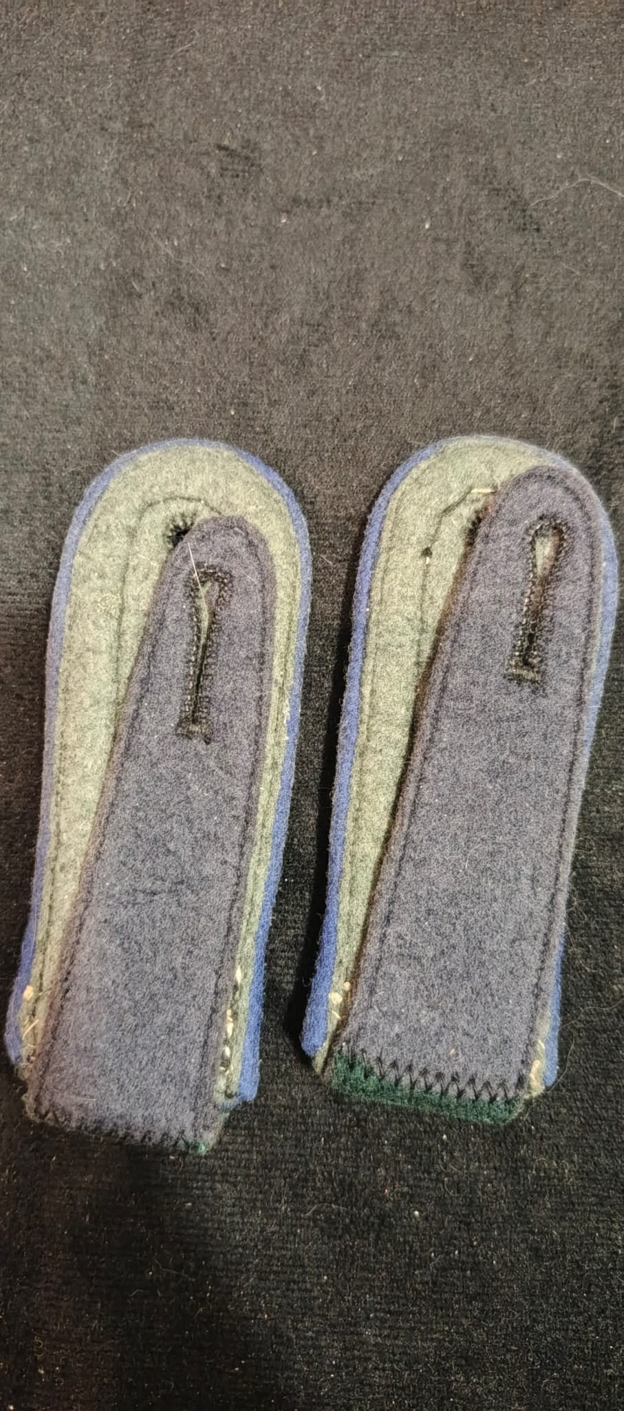 Wehrmacht non-commissioned officer's shoulder boards.